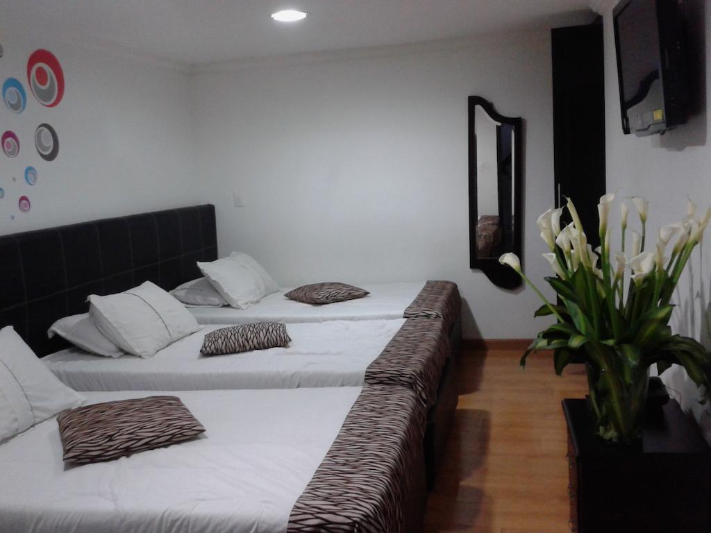 Hotel Santiago Plaza 보고타 객실 사진