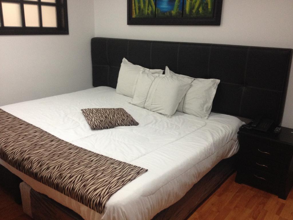 Hotel Santiago Plaza 보고타 객실 사진